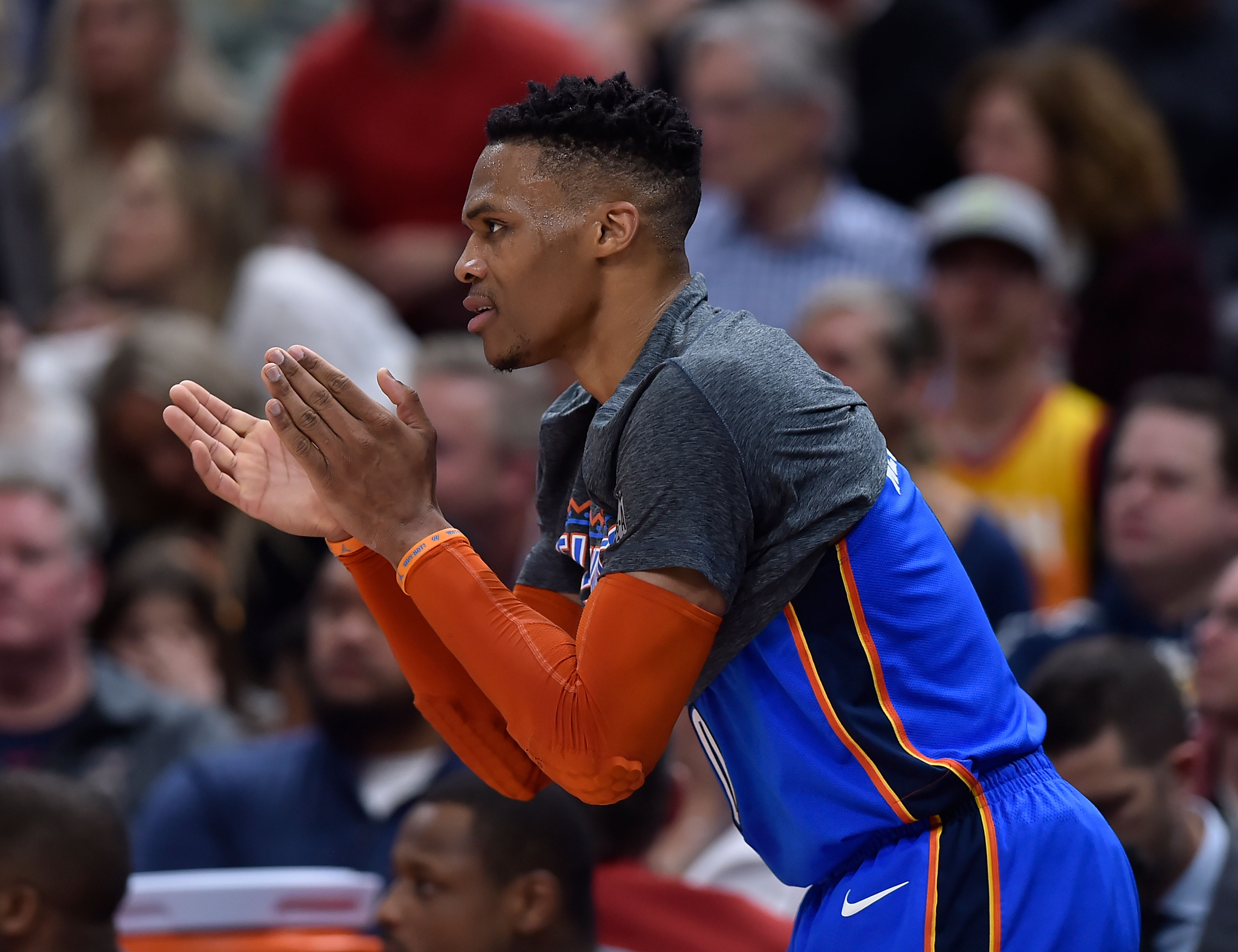 地利用字母 地利用字母